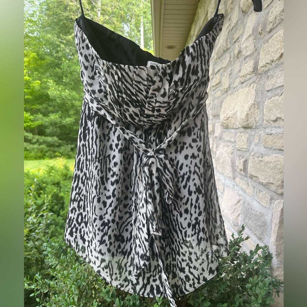 BANANA REPUBLIC Silk Strapless Bustier Black White Animal Print 6 Like New